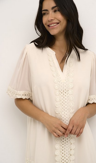 Fara V-neck Dress TURTLEDOVE - Kaffe Clothing